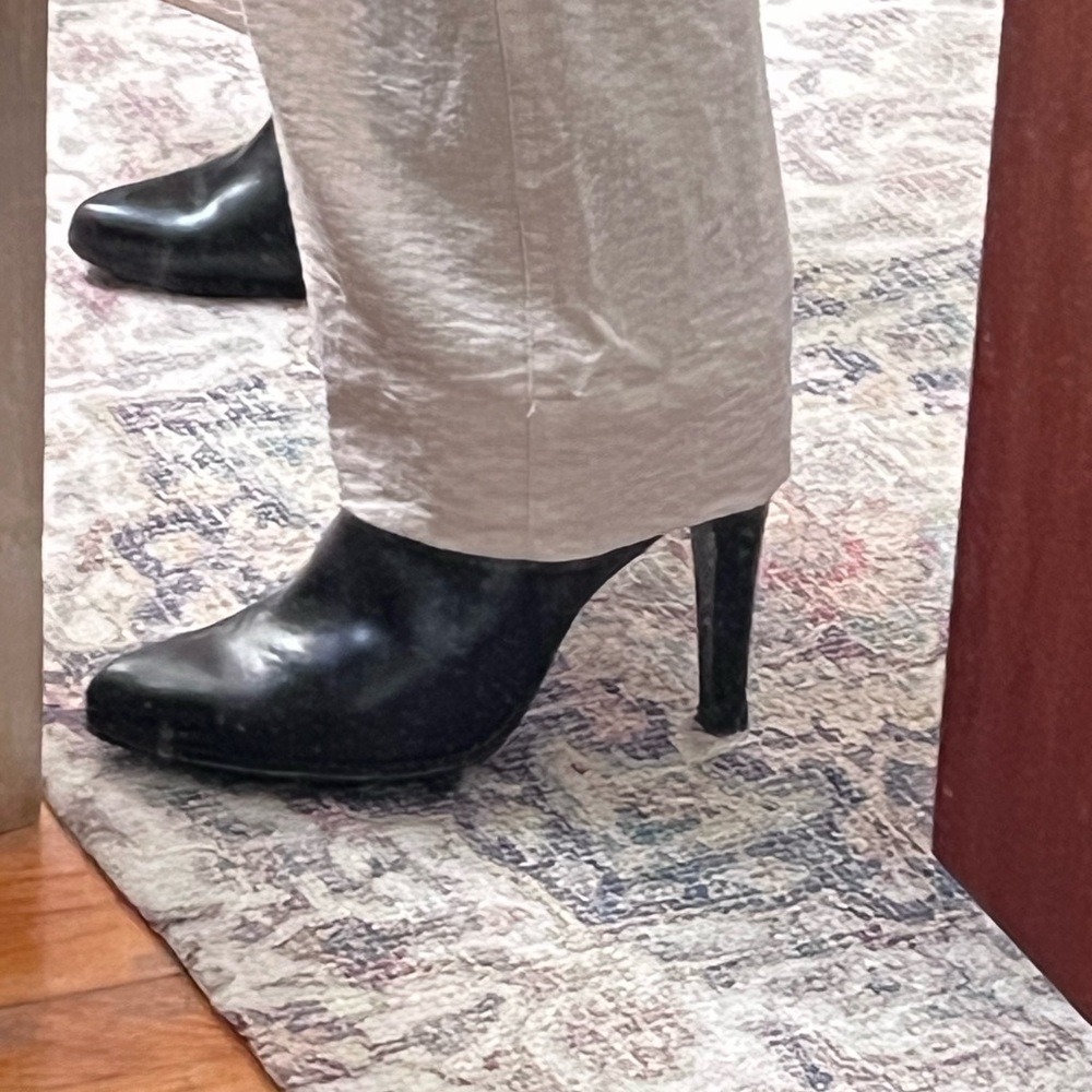 Charles David Black Heeled leather Boots